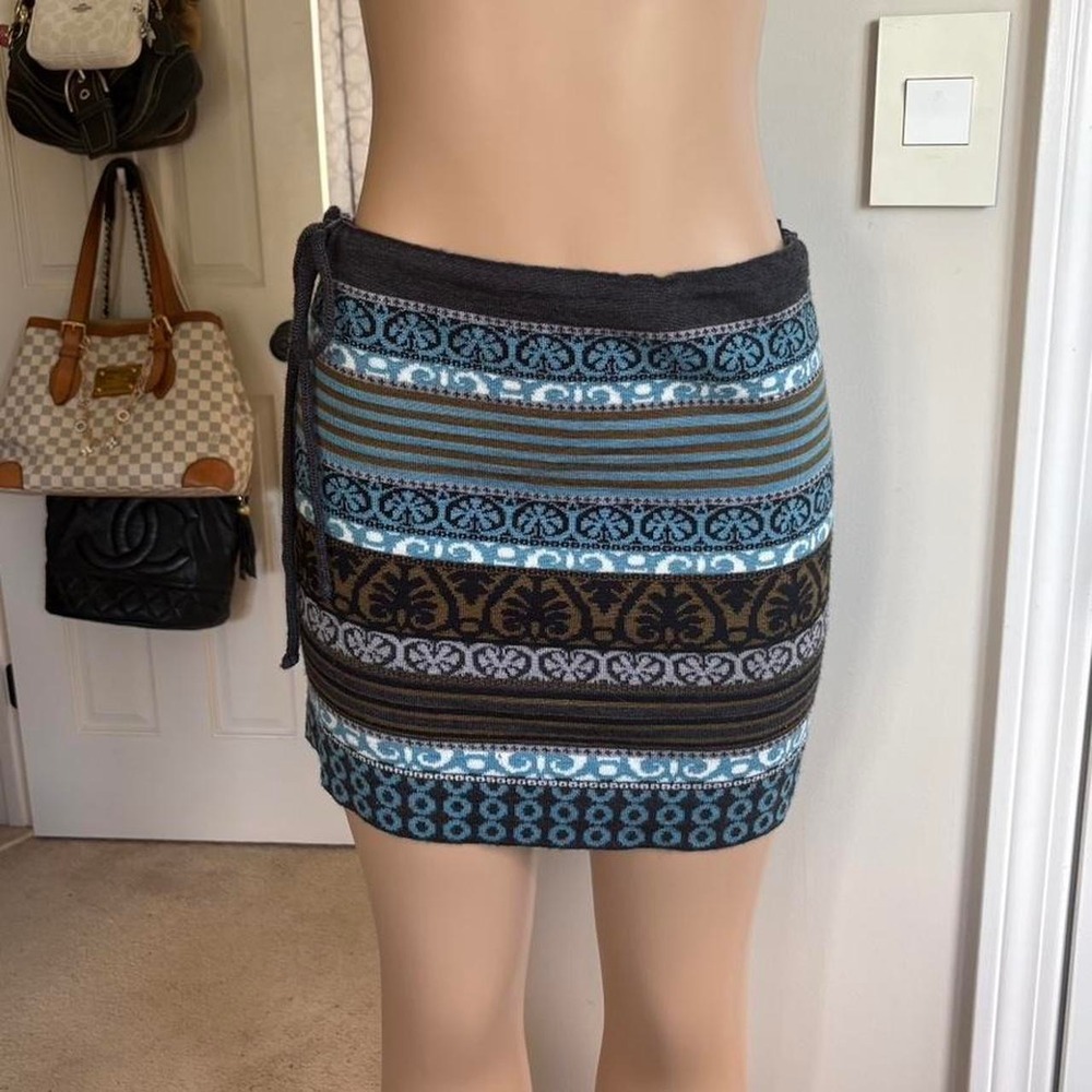 Y2K 2000s Blue striped Knit fair isle Mini Skirt